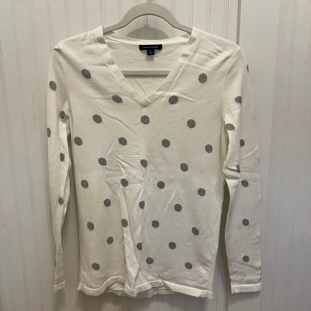 Tommy Hilfiger sweater